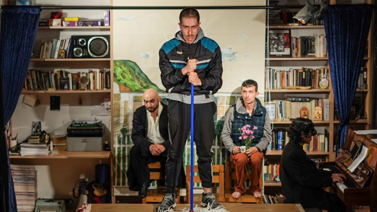 ‘Frágil’ – Manuel Orjuela